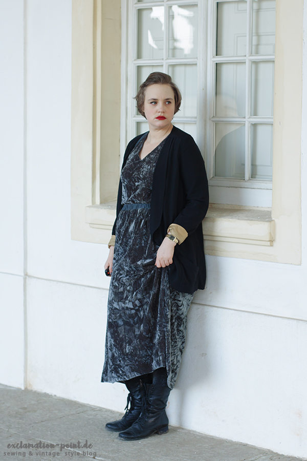 Velvet maxi dress La Maison Victor Lola & Blazer Frazer | exclamation-point.de - sewing blog